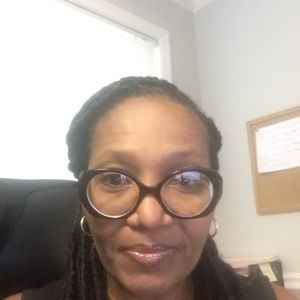 Meet your Posher, Sonya